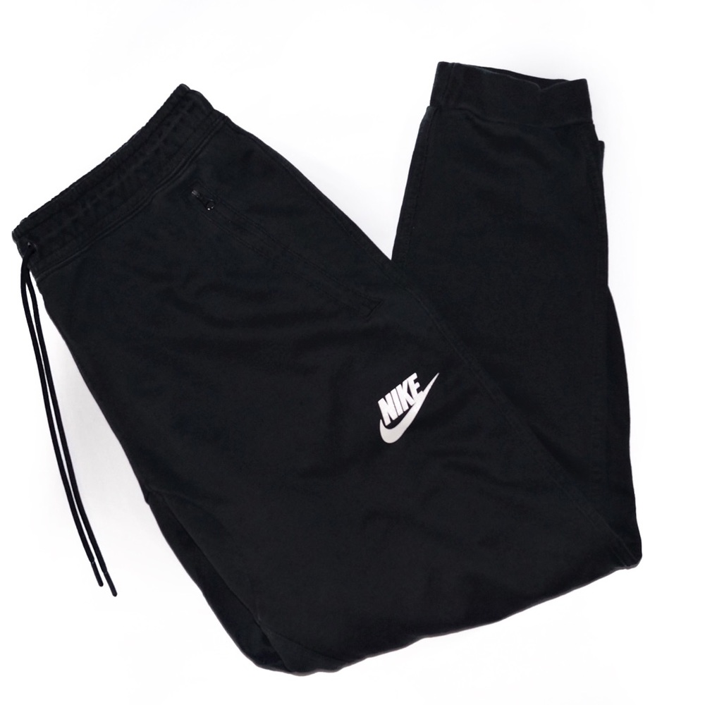 Nike sweat pants/ joggers! 🙈